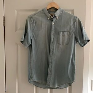 J.crew men’s short sleeve chambray shirt